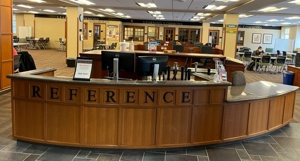 Photo of reference desk